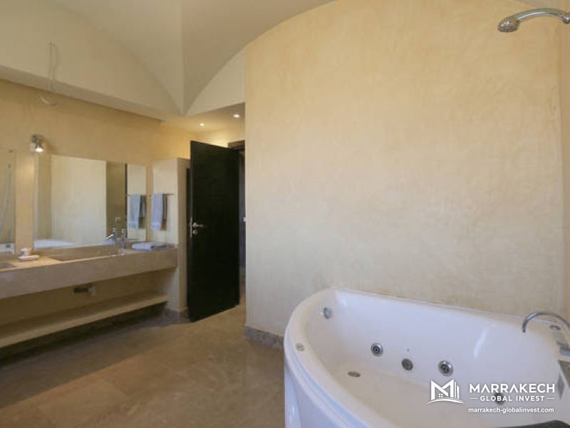 Villa prestigieuse 6 chambres avec hammam en location saisonnière – Targa, Marrakech – photo 2