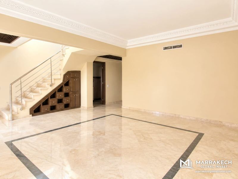 À louer – appartement vide avec grande terrasse privative à l’hivernage, marrakech
