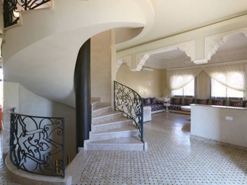 Villa prestigieuse 6 chambres avec hammam en location saisonnière – Targa, Marrakech – photo 4