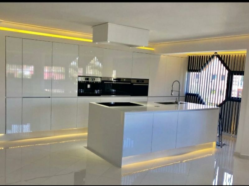 Appartement F3 familial avec balcon à vendre – Hivernage, Marrakech