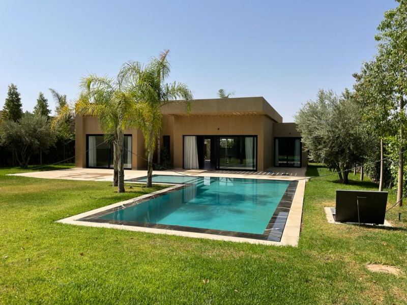 Villa 3 chambres avec piscine et hammam à vendre – Route de Ouarzazate, Marrakech