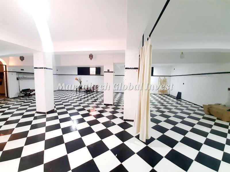 Local commercial 122 m² avec deux entrées à vendre – Guéliz, Marrakech – photo 3