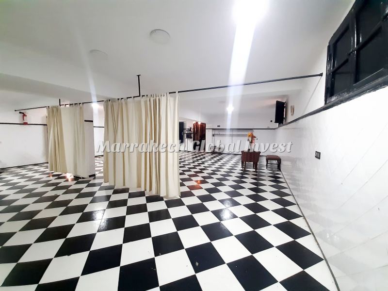 Local commercial 122 m² avec deux entrées à vendre – Guéliz, Marrakech – photo 4