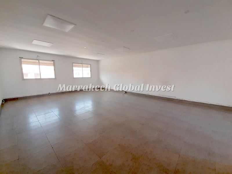 Bureau commercial 200 m² à louer – Sidi Ghanem, Marrakech