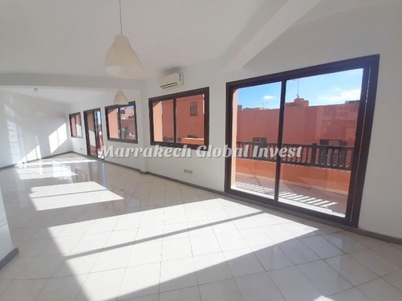 Bureau 49 m² avec terrasse de 32 m² à louer – Avenue Mohammed V, Guéliz, Marrakech – photo 4