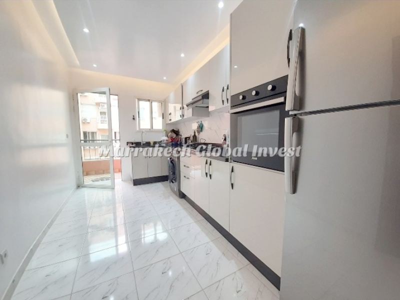 Appartement rénové 2 chambres avec balcon à vendre – Guéliz, Marrakech – photo 2