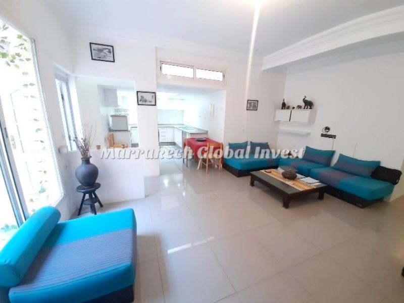 Appartement F3 rénové avec terrasse à vendre – Route de Casa, Marrakech – photo 3