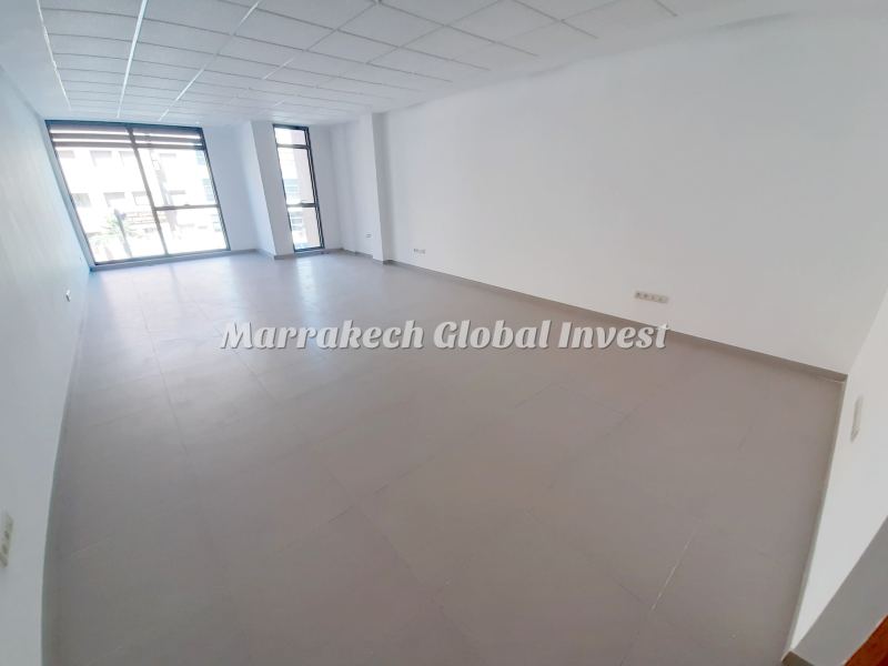 Plateau de bureau neuf 71 m² à louer – Guéliz, Marrakech – photo 4