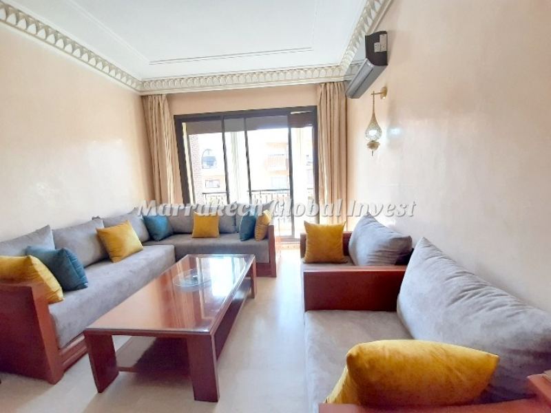 Appartement 2 chambres rénové meublé avec balcon à louer – Guéliz, Marrakech