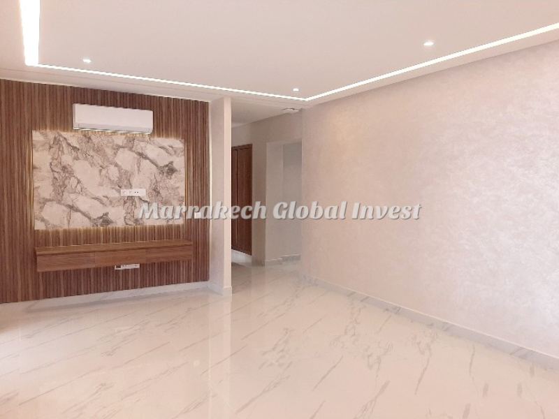 Appartement F4 rénové 139 m² à louer – Victor Hugo, Guéliz, Marrakech – photo 3