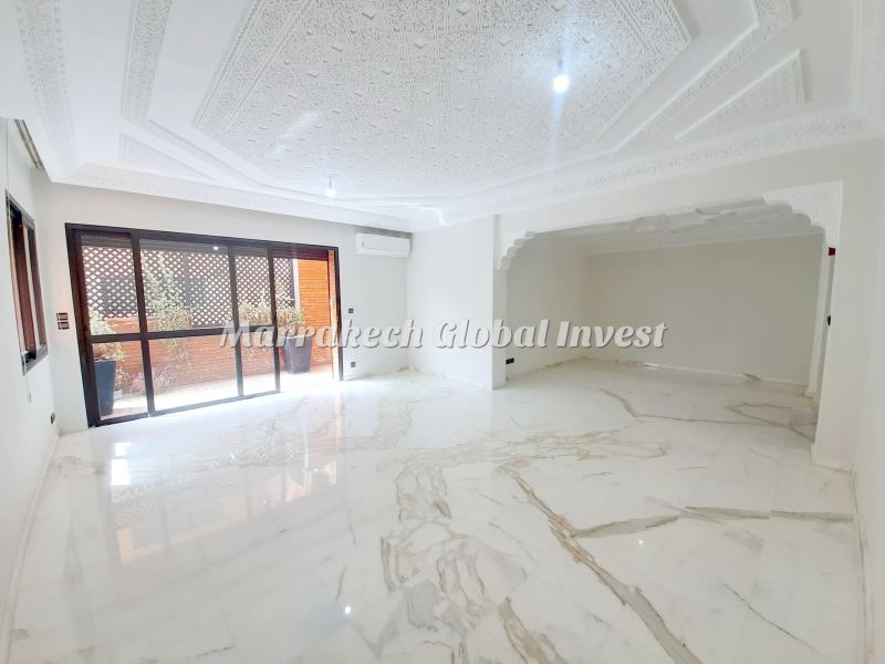 Appartement F4 rénové 171 m² avec terrasse à louer – Hivernage, Marrakech – photo 4