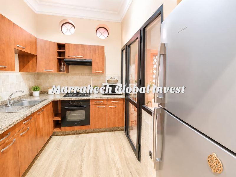 Appartement F3 meublé avec piscine et jardin à louer – Palmeraie, Marrakech – photo 3