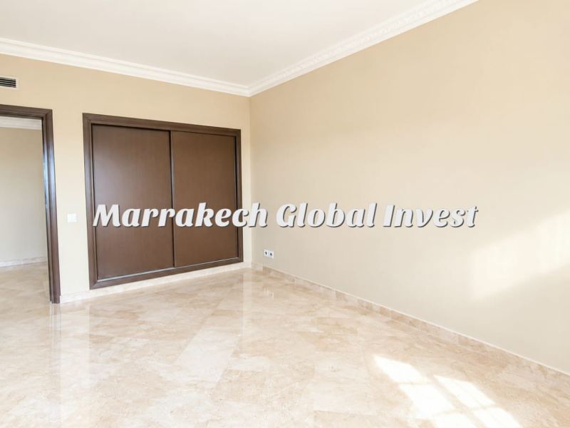 À louer – appartement vide avec grande terrasse privative à l’hivernage, marrakech – photo 3